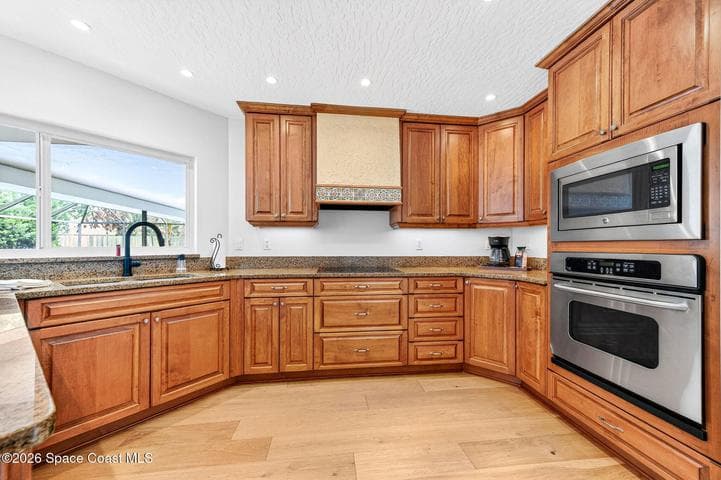 471 Tortoise View Circle, Satellite Beach, FL 32937 — photo 11