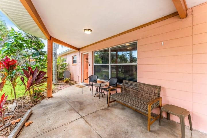 214 S Orlando Avenue, Cocoa Beach, FL 32931 — photo 3