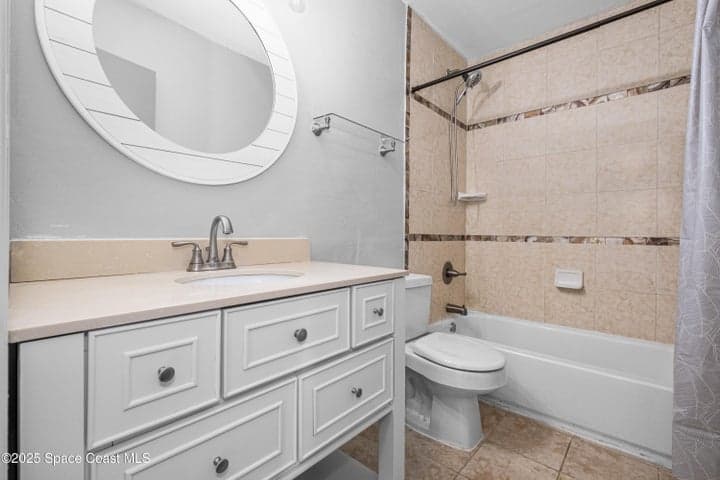 145 E Colonial Court #D, Indian Harbour Beach, FL 32937 — photo 11