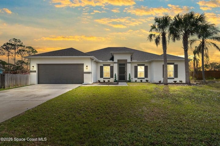 2579 Marquez Avenue, Palm Bay, FL 32909