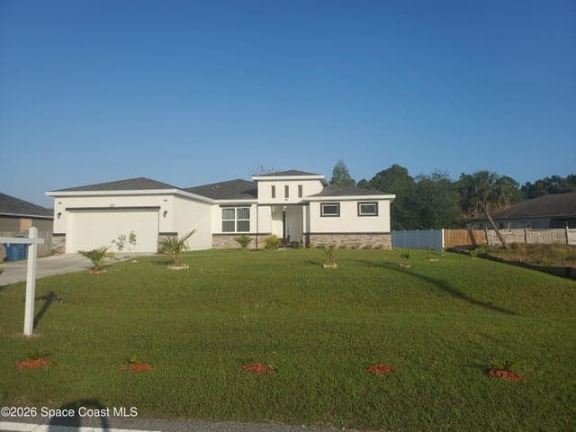 241 Saint Andre Boulevard SW, Palm Bay, FL 32908