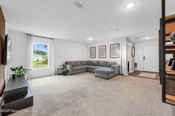 324 Alminar Avenue SE, Palm Bay, FL 32909 — photo 7