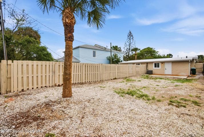 116 & 118 Lincoln Avenue, Cape Canaveral, FL 32920 — photo 23