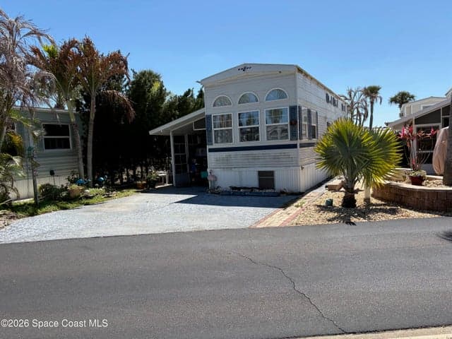 325 Horizon Lane #360, Melbourne Beach, FL 32951