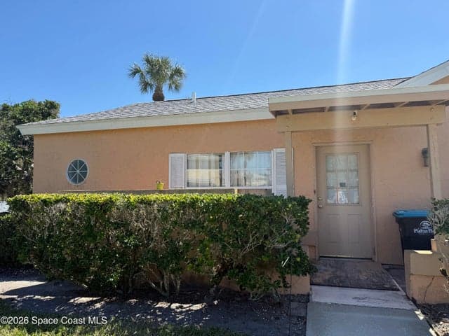 1490 Malibu Circle NE 112, Palm Bay, FL 32905
