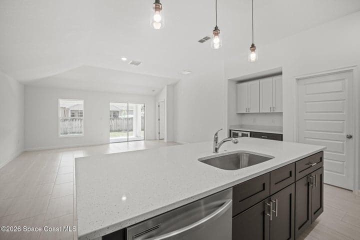 990 Waco Boulevard SE, Palm Bay, FL 32909 — photo 8