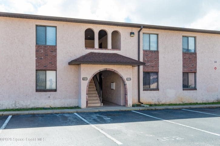 101 San Paulo Circle 14-101, West Melbourne, FL 32904