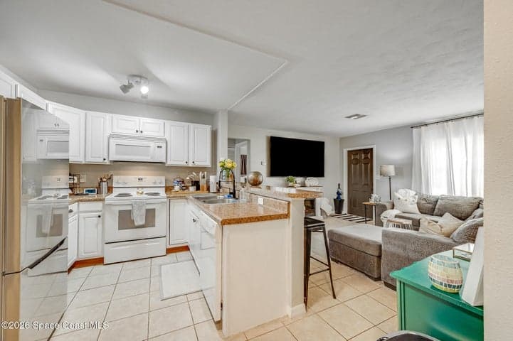 90 Stephenson Drive, Melbourne, FL 32904 — photo 9