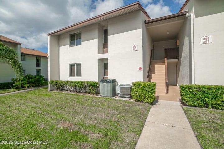5801 N Atlantic Avenue 302, Cape Canaveral, FL 32920