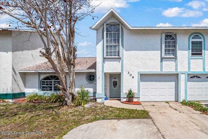 309 S 4th Street, Cocoa Beach, FL 32931