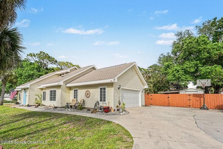 757 Penguin Avenue NE, Palm Bay, FL 32907 — photo 4