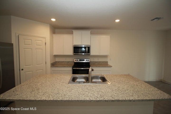 218 Bubbling Lane, Palm Bay, FL 32907 — photo 4