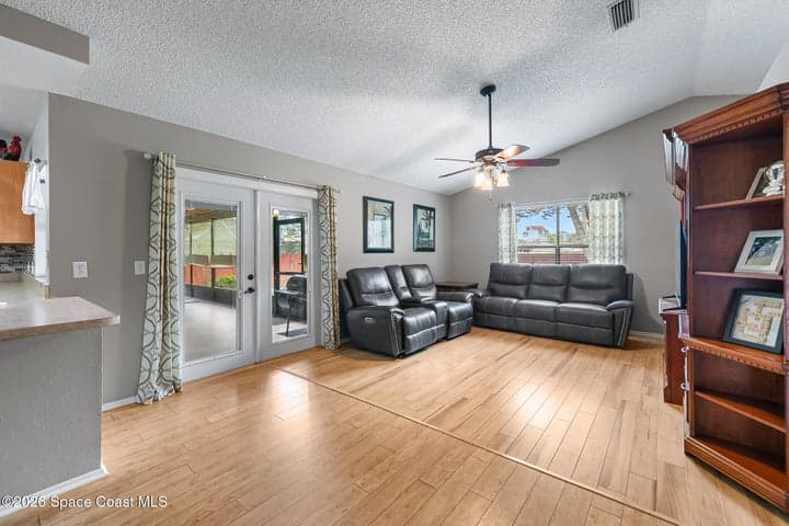 211 Seahorse Circle SE, Palm Bay, FL 32909 — photo 6