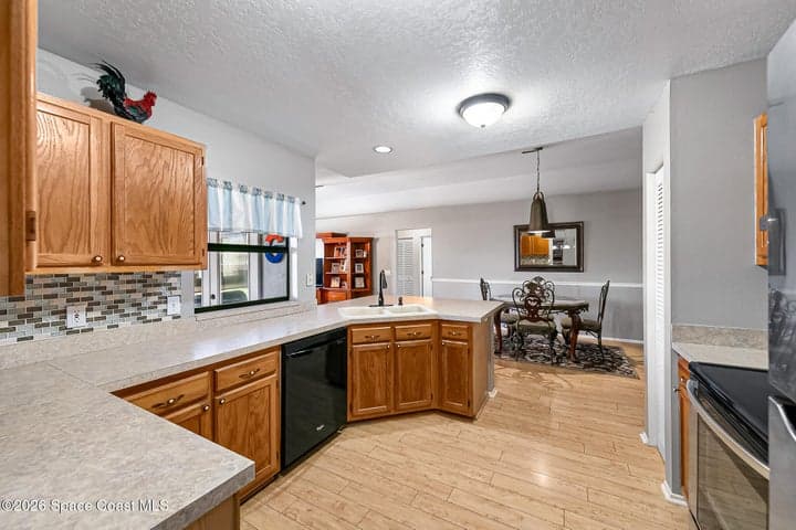 211 Seahorse Circle SE, Palm Bay, FL 32909 — photo 18