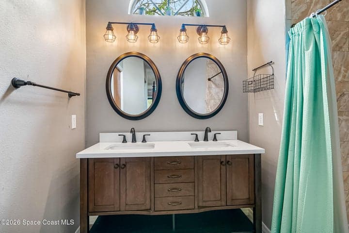 211 Seahorse Circle SE, Palm Bay, FL 32909 — photo 28