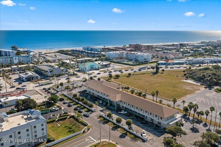 5505 N Atlantic Avenue 106, Cocoa Beach, FL 32931