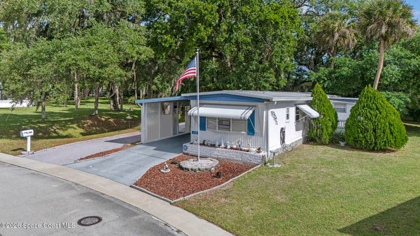 268 Holiday Park Boulevard NE, Palm Bay, FL 32907