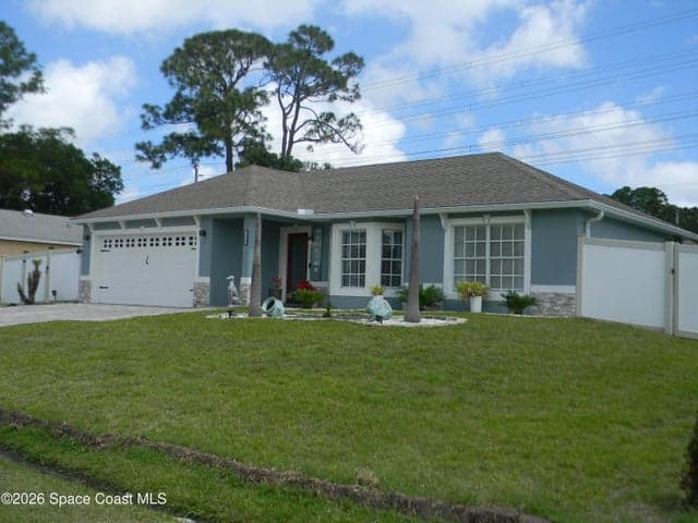 1619 Glencove Avenue NW, Palm Bay, FL 32907