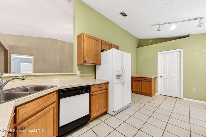 1280 Berryhill Drive, Melbourne, FL 32934 — photo 19
