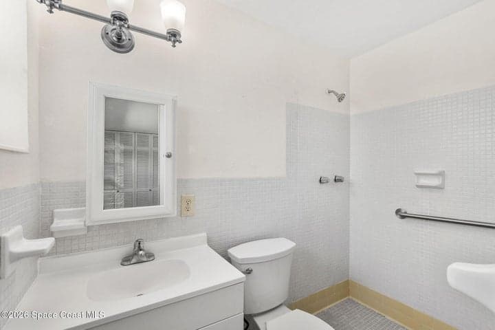 1230 Yacht Club Boulevard, Indian Harbour Beach, FL 32937 — photo 10