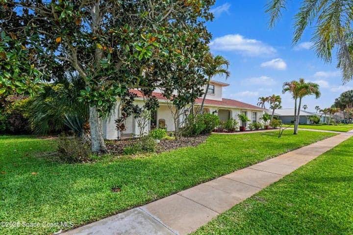 350 Amberjack Place E, Melbourne Beach, FL 32951 — photo 4