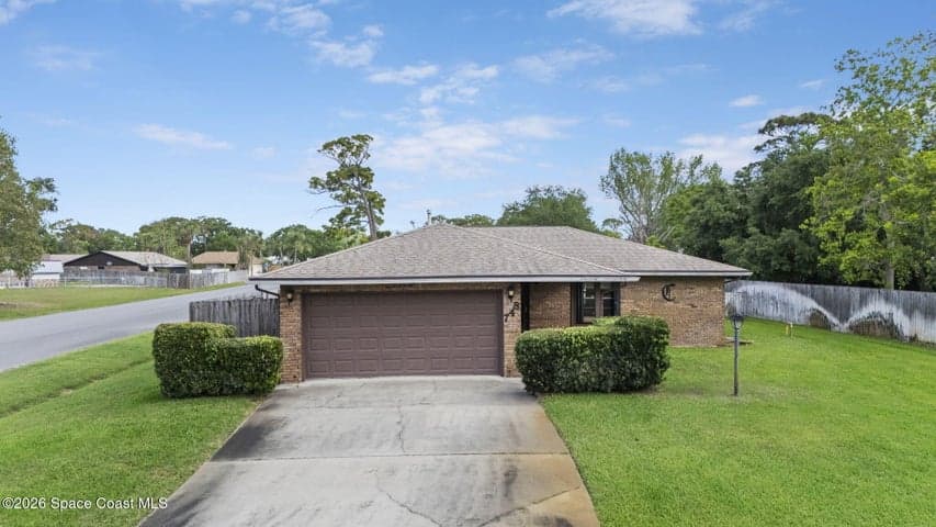 748 Samuel Chase Lane, Melbourne, FL 32904 — photo 3