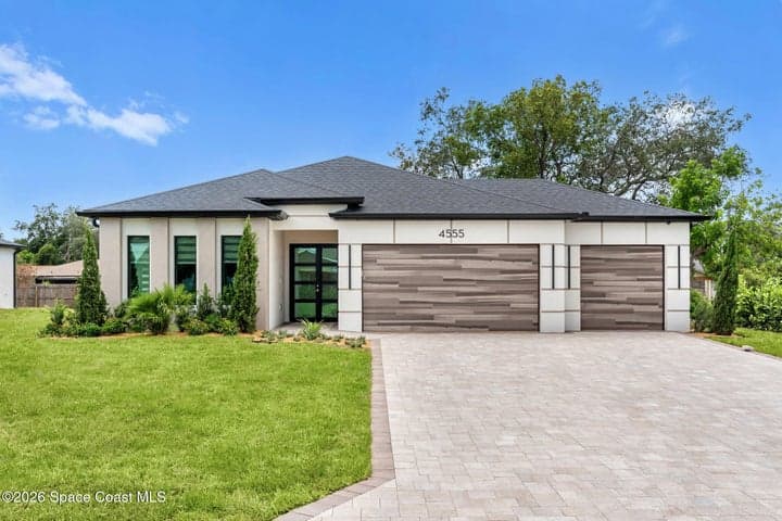 4545 Kings Highway, Cocoa, FL 32927