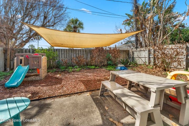255 Ocean View Lane #B, Indialantic, FL 32903 — photo 20
