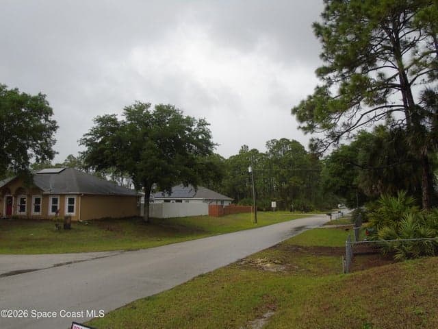 Photo 25