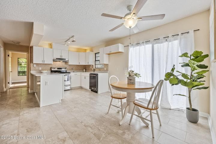 286 Alegriano Road NW, Palm Bay, FL 32907 — photo 6