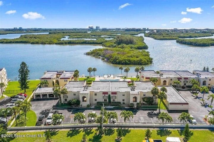 1729 Minutemen Causeway 110, Cocoa Beach, FL 32931
