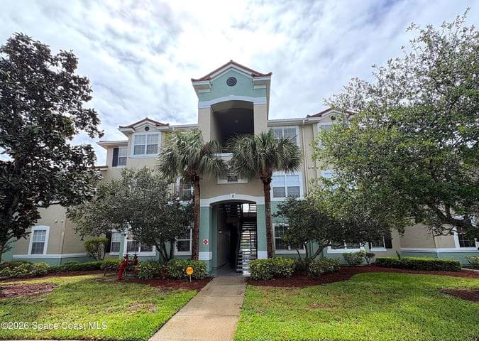 5693 Star Rush Drive 204, Melbourne, FL 32940