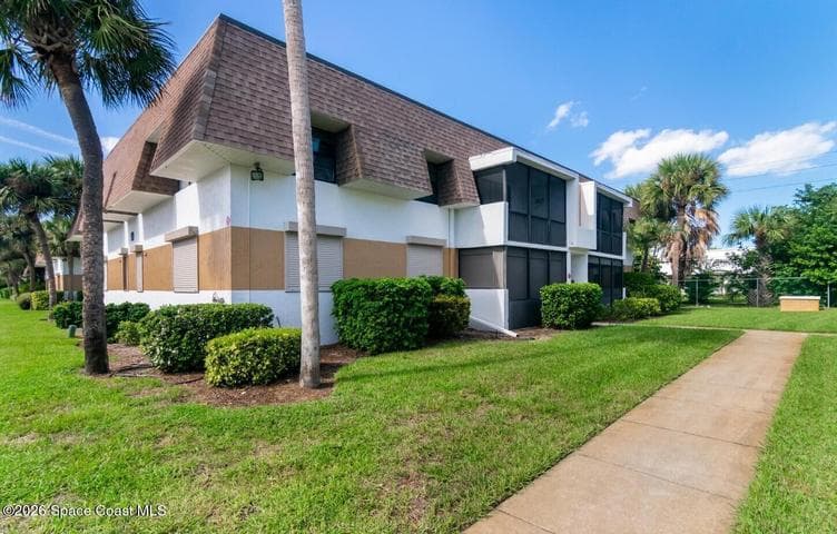 2700 N Highway A1a 18-202, Indialantic, FL 32903