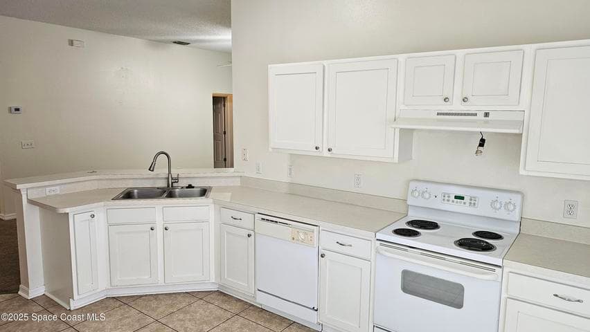 2410 Stratford Pointe Drive, Melbourne, FL 32904 — photo 3