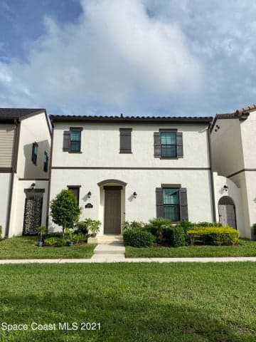 2715 Vuldarno Lane, Melbourne, FL 32940
