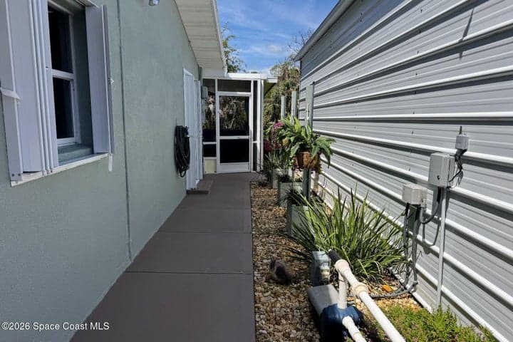 284 Thomas Barbour Drive, Melbourne, FL 32935 — photo 29