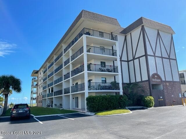 383 N Atlantic Avenue 202, Cocoa Beach, FL 32931