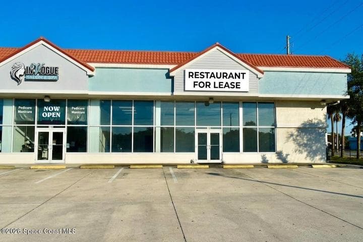 5240 N Atlantic Avenue 100, Cocoa Beach, FL 32931