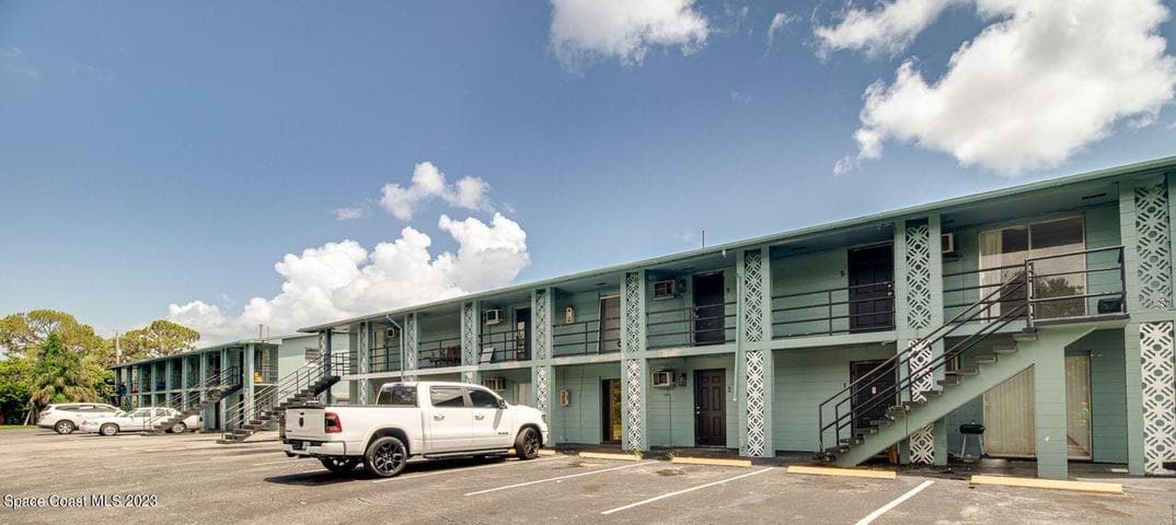 1343 W Point Drive W 8, Cocoa, FL 32922