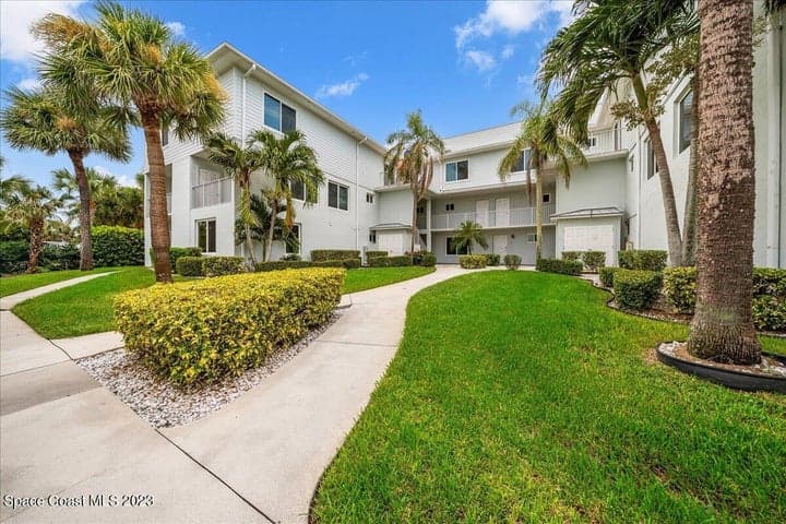 1321 S Miramar Avenue #2, Indialantic, FL 32903 — photo 3