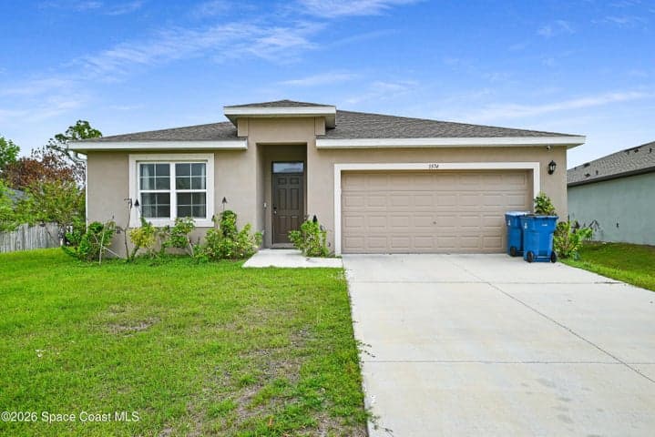 1574 Heartwellville Street NW, Palm Bay, FL 32907