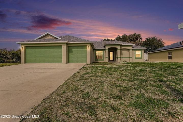 2910 Emerson Drive SE, Palm Bay, FL 32909