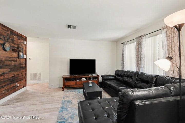 2184 Dordon Drive, Melbourne, FL 32935 — photo 5