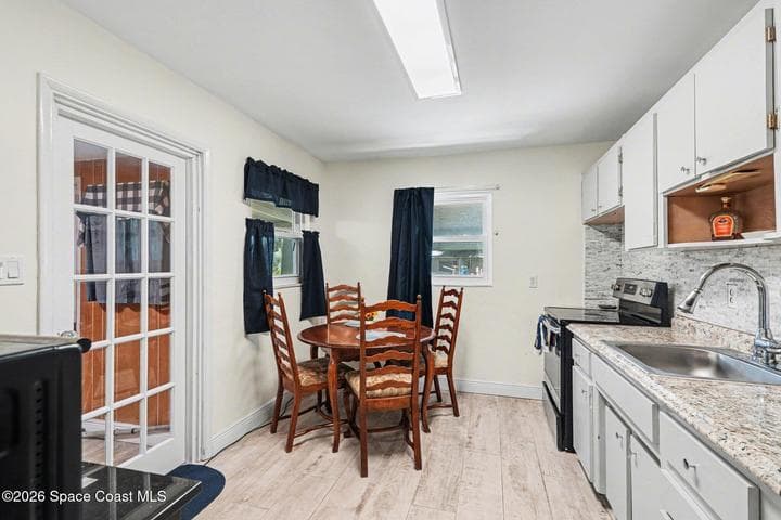 2184 Dordon Drive, Melbourne, FL 32935 — photo 9