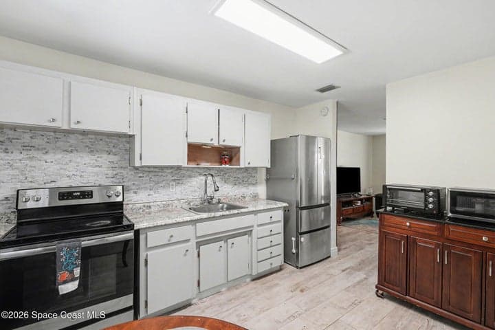 2184 Dordon Drive, Melbourne, FL 32935 — photo 11