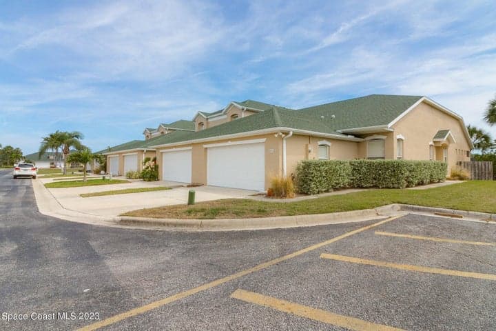 526 Mcguire Boulevard, Indian Harbour Beach, FL 32937 — photo 3