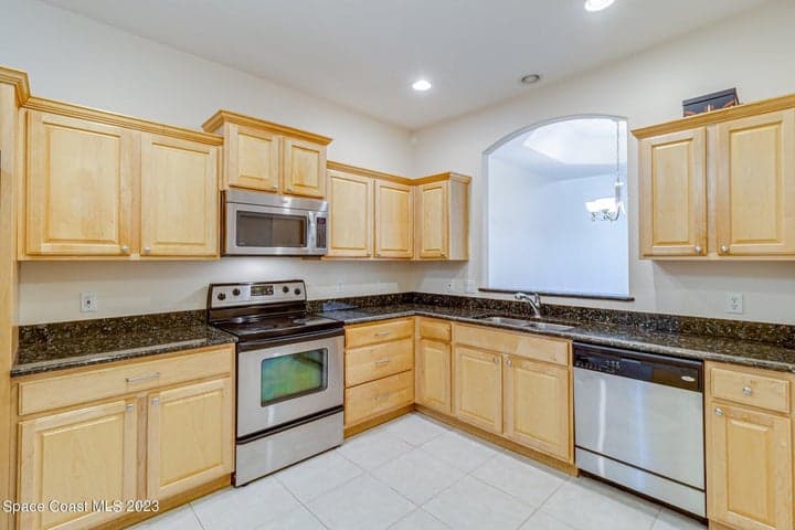 526 Mcguire Boulevard, Indian Harbour Beach, FL 32937 — photo 10
