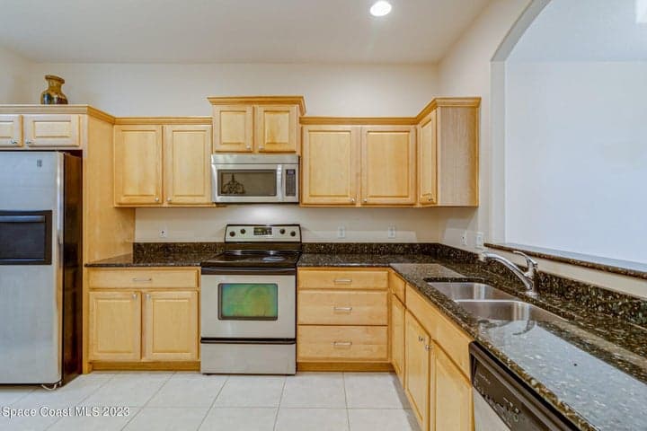 526 Mcguire Boulevard, Indian Harbour Beach, FL 32937 — photo 11