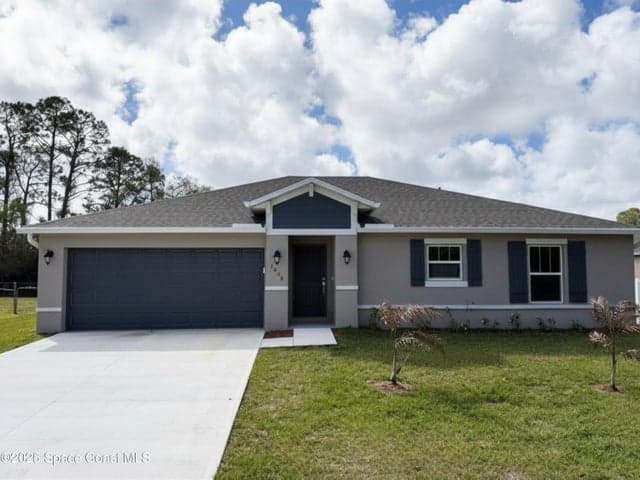 1036 Salina Street SE 16, Palm Bay, FL 32905