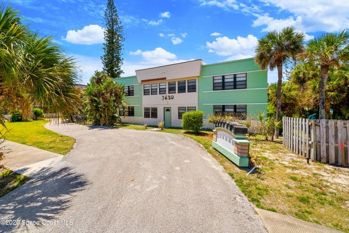 1630 S Atlantic Avenue 4, Cocoa Beach, FL 32931
